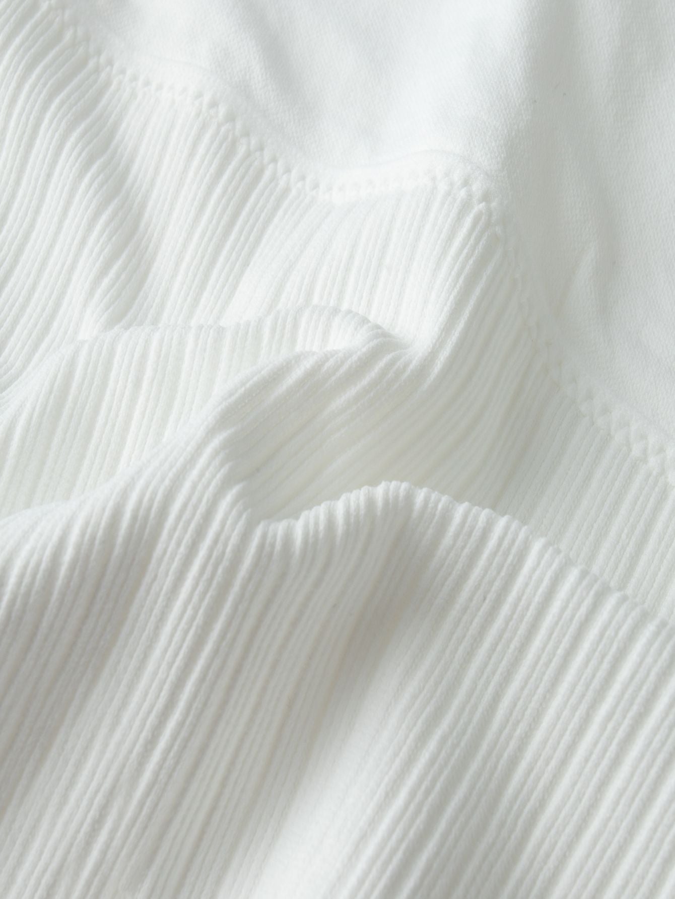 3pcs Comfortable Ribbed Tank Top - Wireless, Detachable Chest Pads, Breathable, Soft, and Seamless Lingerie & Underwear for Women - Casual, Everyday Wear - Lena & Miles Exquisite Boutique LLC.