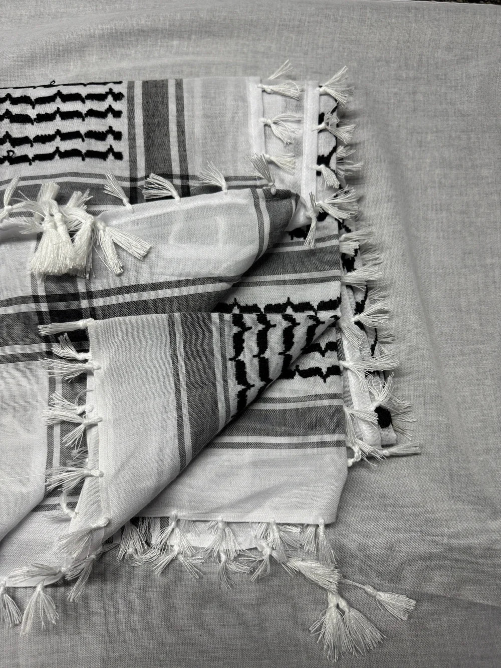 Traditional Woven Keffiyeh,Cotton Hijab Shawl Stylish Unisex Shemagh Scarf Versatileand Fashionable Arab Headscarf - Lena & Miles Exquisite Boutique LLC.