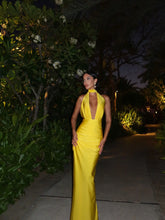 Articat Elegant Spaghetti Strap Satin Bodycon - Lena & Miles Exquisite Boutique LLC.