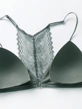 Triangle Cups Front Buckle Bras, Lace Stitching Beauty Back Bra With Removable Pads, Women&