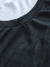 Plus Size 3D Hole With Blue Sky Graphic Print, Men&