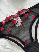 Sexy Floral Embroidery Lingerie Set - Women&