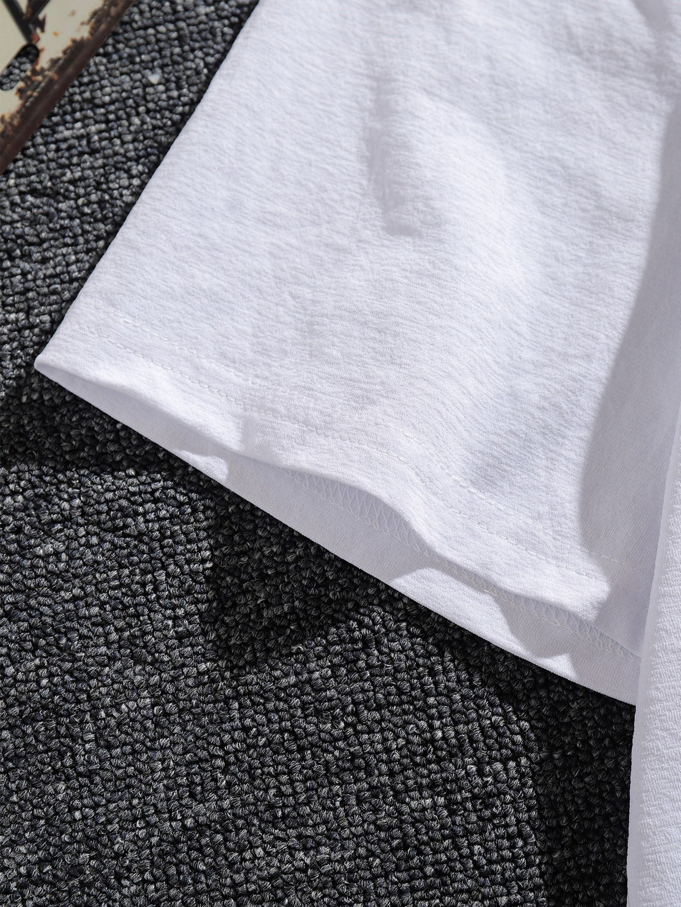 Gothic Style Letter Print Men&