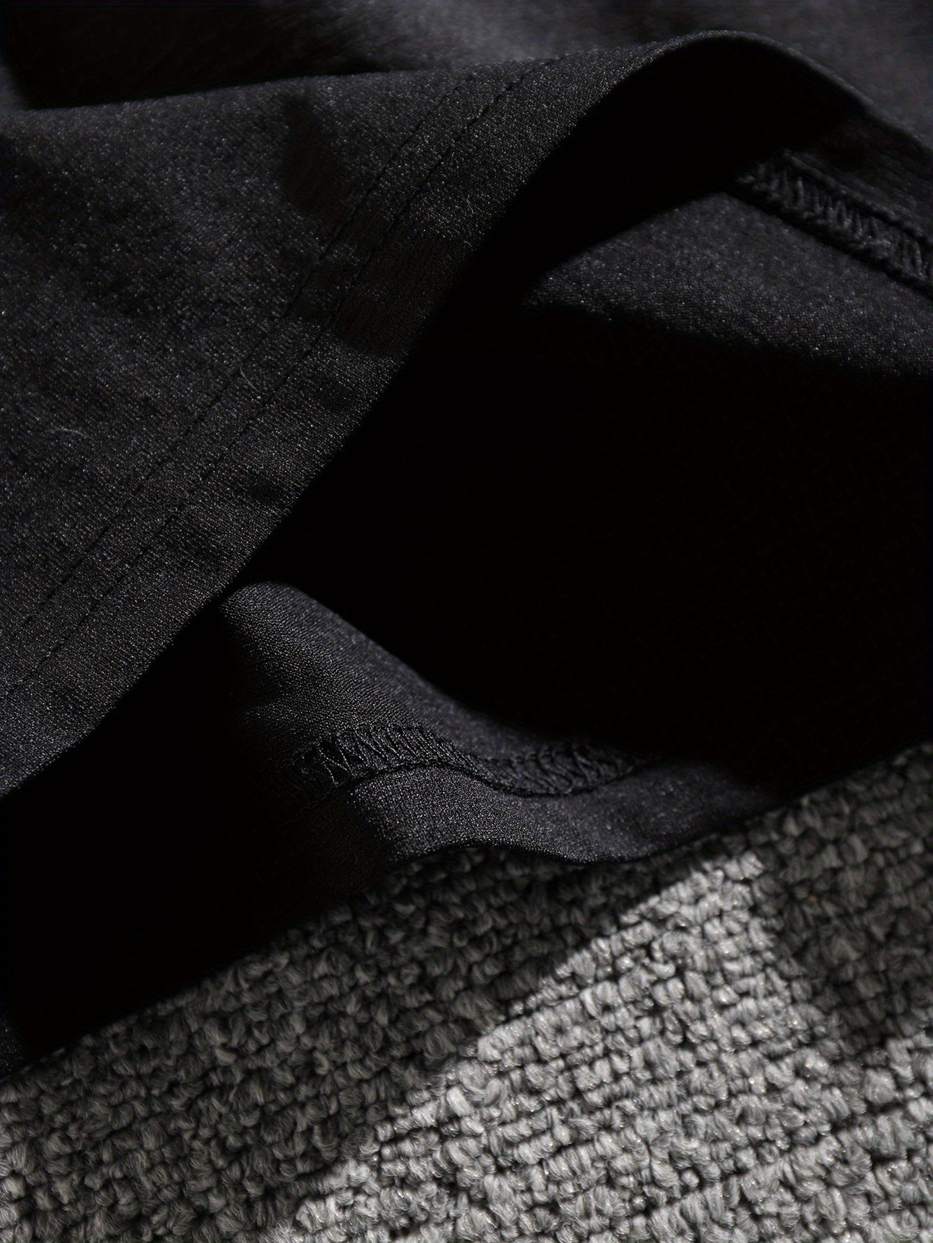 Gothic Style Letter Print Men&