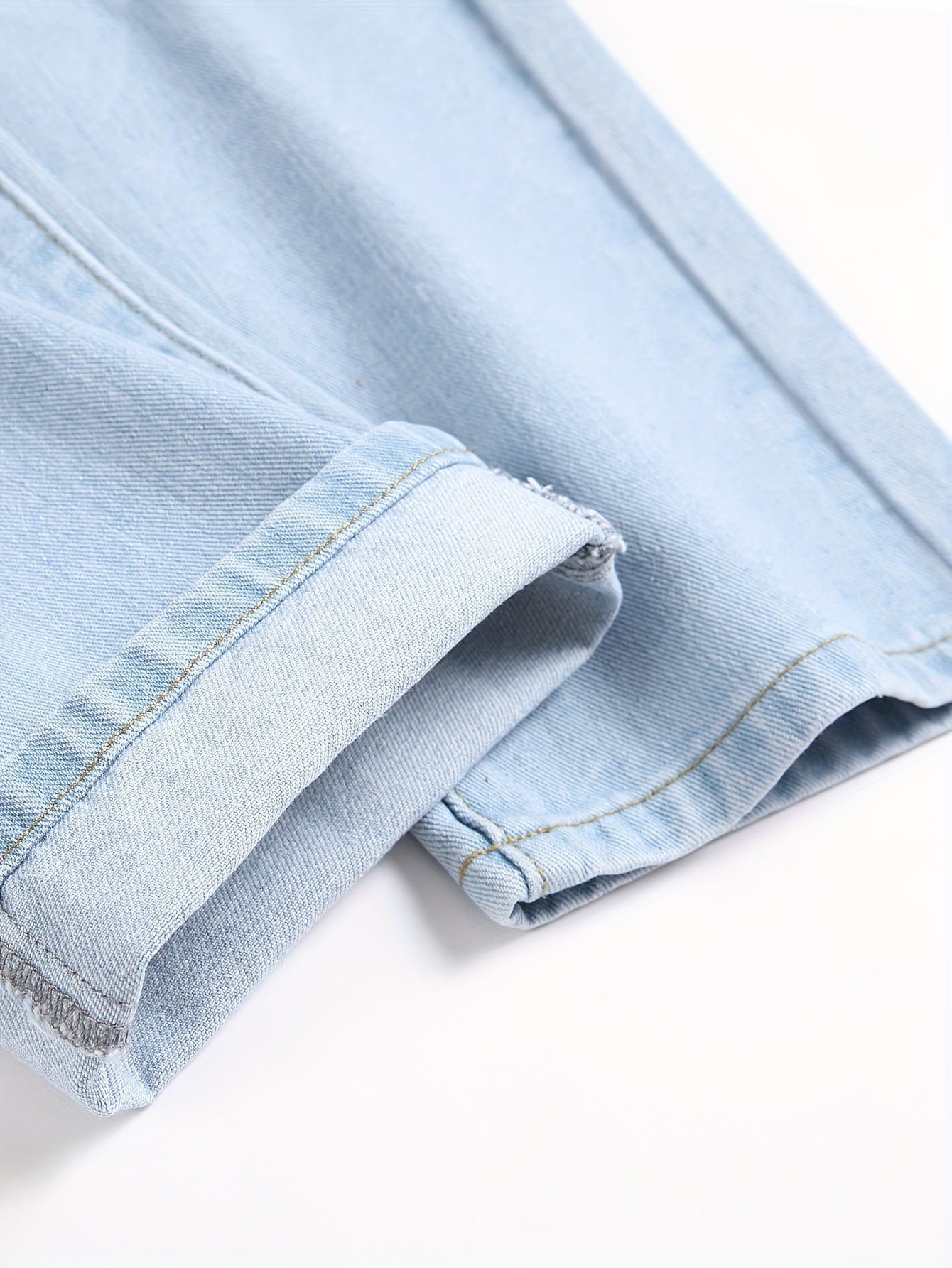 Men Distressed Straight Street Wear Letter&Heart Embroidered Ripped Jeans Casual Slim-fitting Menswear Clothing Denim Men&