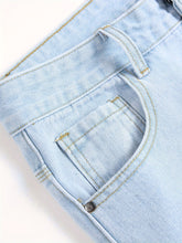 Men Distressed Straight Street Wear Letter&Heart Embroidered Ripped Jeans Casual Slim-fitting Menswear Clothing Denim Men&