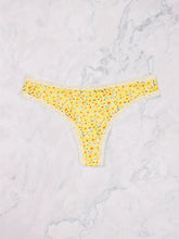 Morvia 5-Piece Lace-trimmed Heart Thongs - Chic, Comfortable Women&