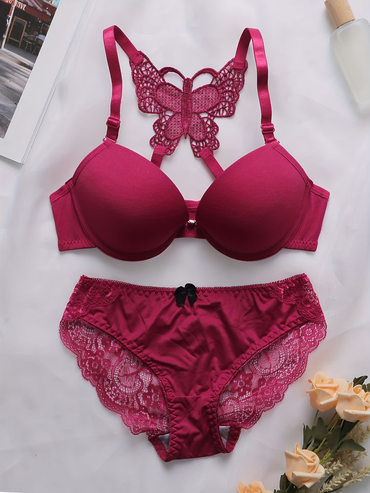 Intimate Lace Lingerie Set - Seductive Plunge Bra with Front Buckle & Scallop Trim Panties - Intricate Detailing for Womens Underwear - Lena & Miles Exquisite Boutique LLC.