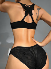 Intimate Lace Lingerie Set - Seductive Plunge Bra with Front Buckle & Scallop Trim Panties - Intricate Detailing for Womens Underwear - Lena & Miles Exquisite Boutique LLC.