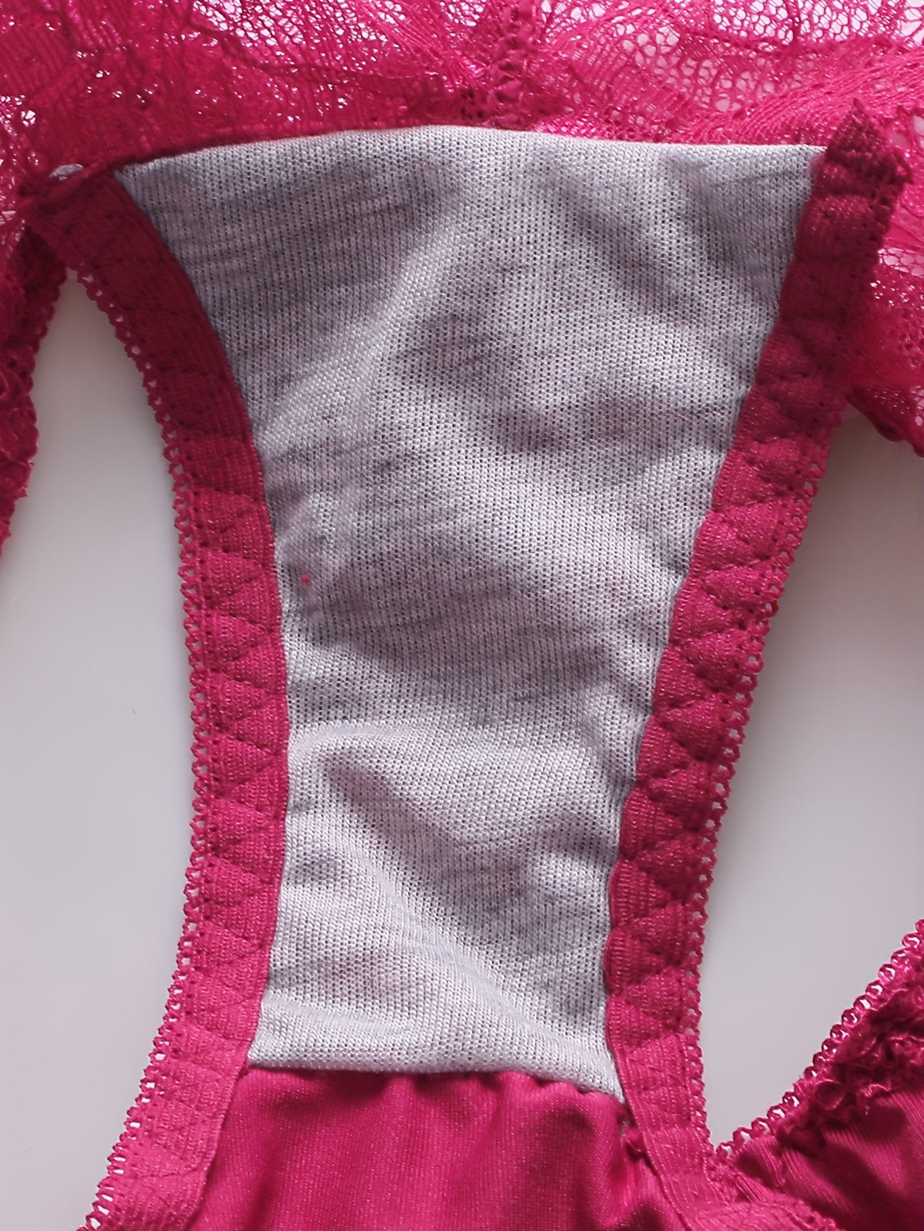 Intimate Lace Lingerie Set - Seductive Plunge Bra with Front Buckle & Scallop Trim Panties - Intricate Detailing for Womens Underwear - Lena & Miles Exquisite Boutique LLC.