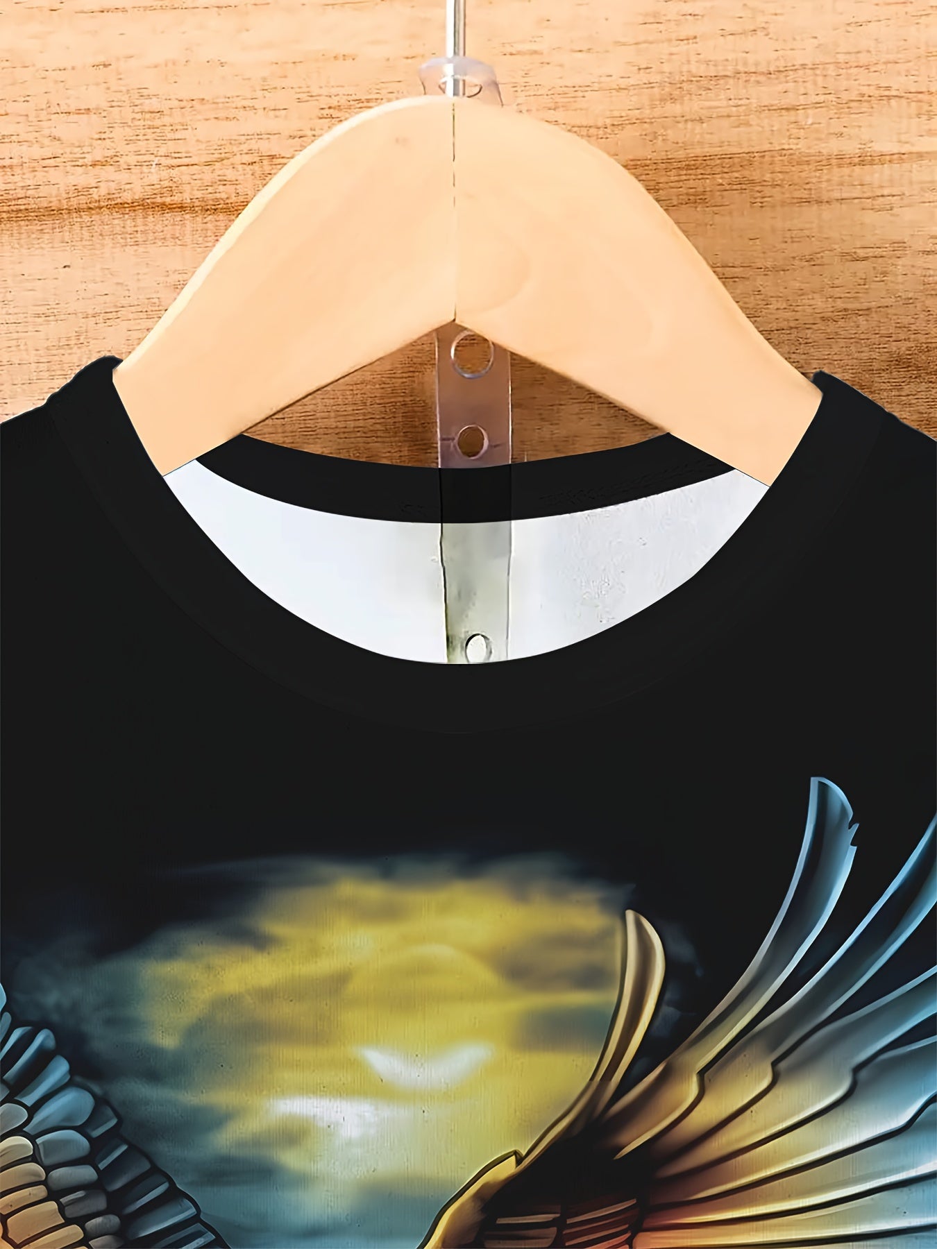 Stylish Eagle Print T-Shirt for Men - Casual Short Sleeve Crew Neck Tee for Outdoor Activities - Comfortable Men&